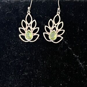 VTG Sterling and Peridot Leaf Earrings
